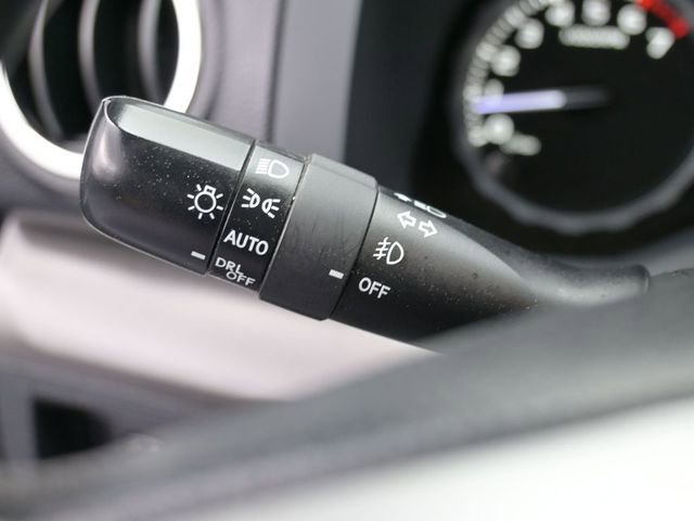 Used 2021 Toyota Tundra SR5 w/ Trail Edition image 24