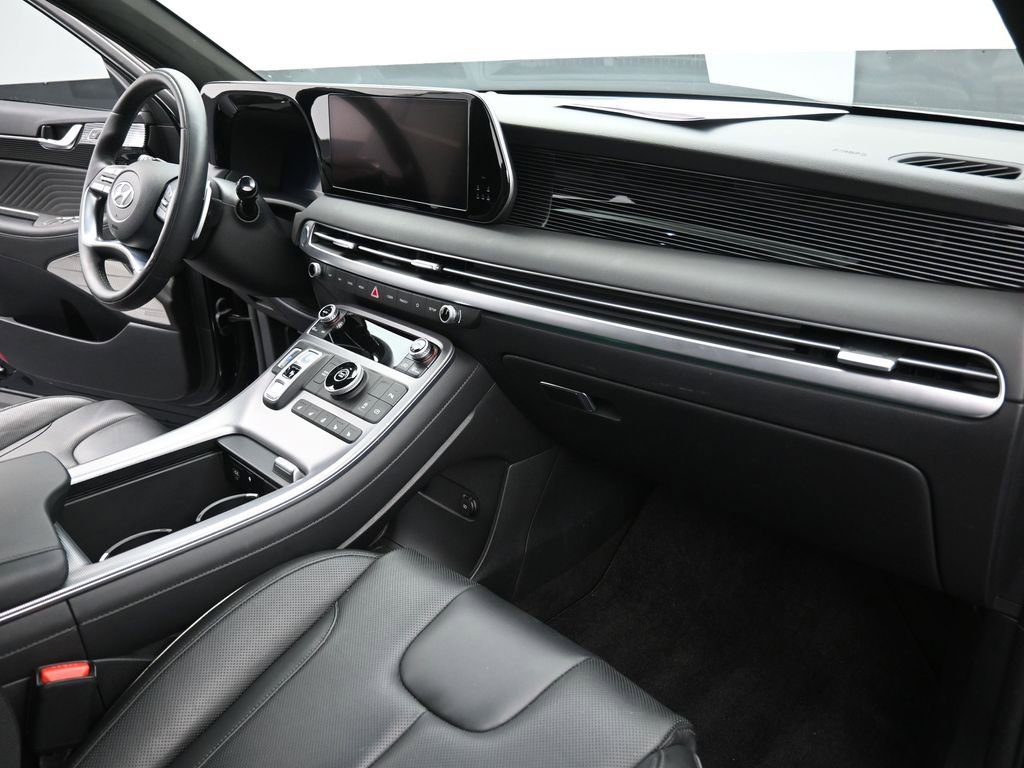 Used 2023 Hyundai Palisade Calligraphy image 24