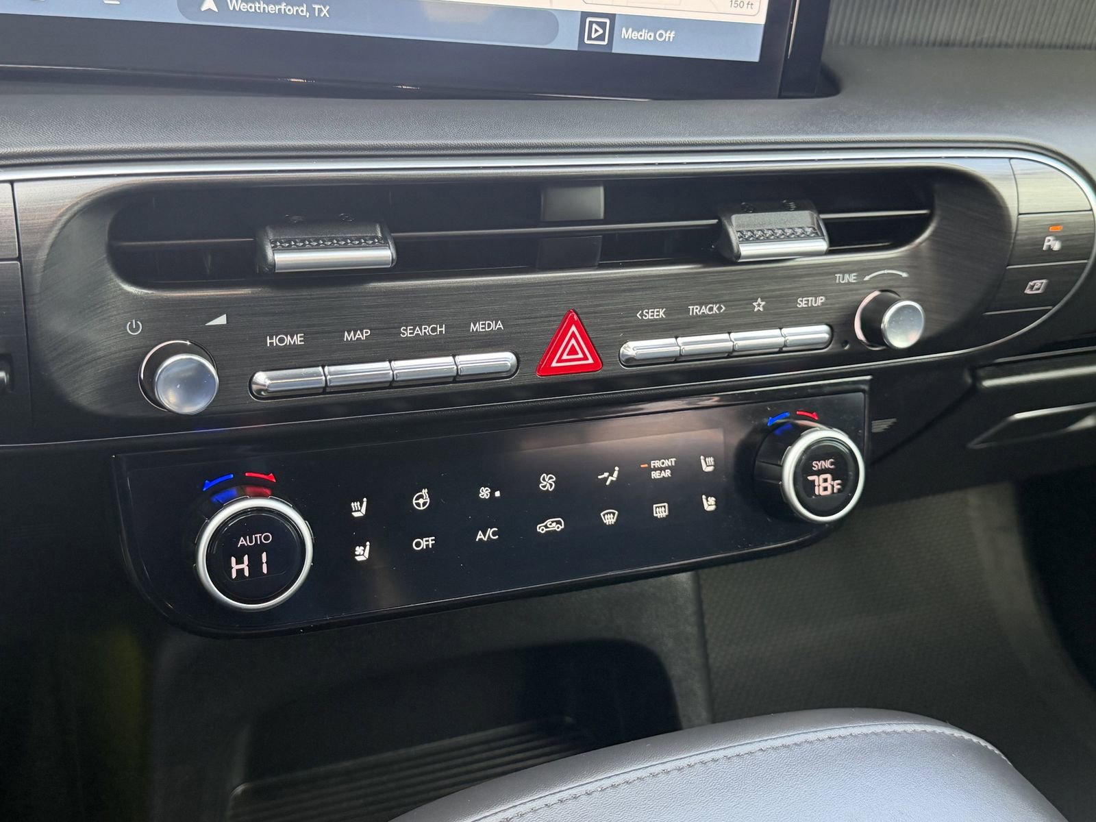 Used 2026 Hyundai Palisade Calligraphy FWD image 16