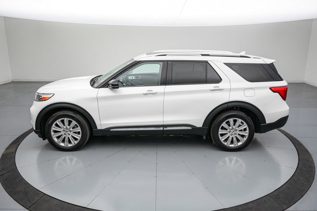 Certified 2023 Ford Explorer Limited w/ Limited Technology Package AWD/4WD image 8