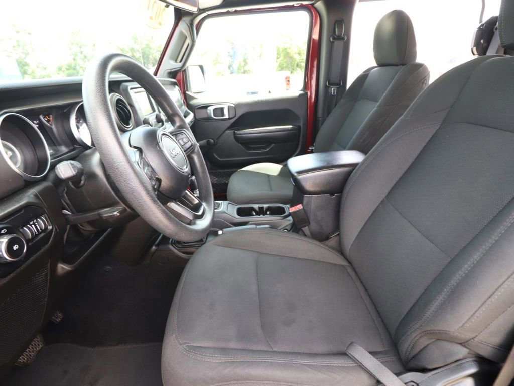 Used 2021 Jeep Wrangler Sport AWD/4WD image 2