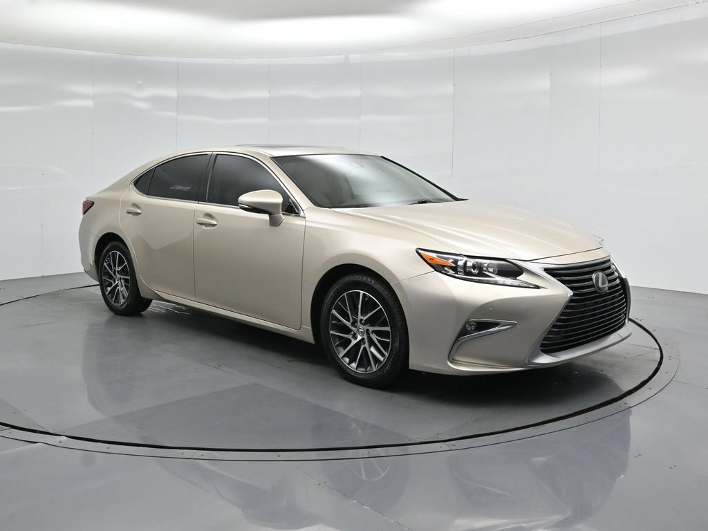 Used 2017 Lexus ES 350 w/ Navigation System Package FWD image 59