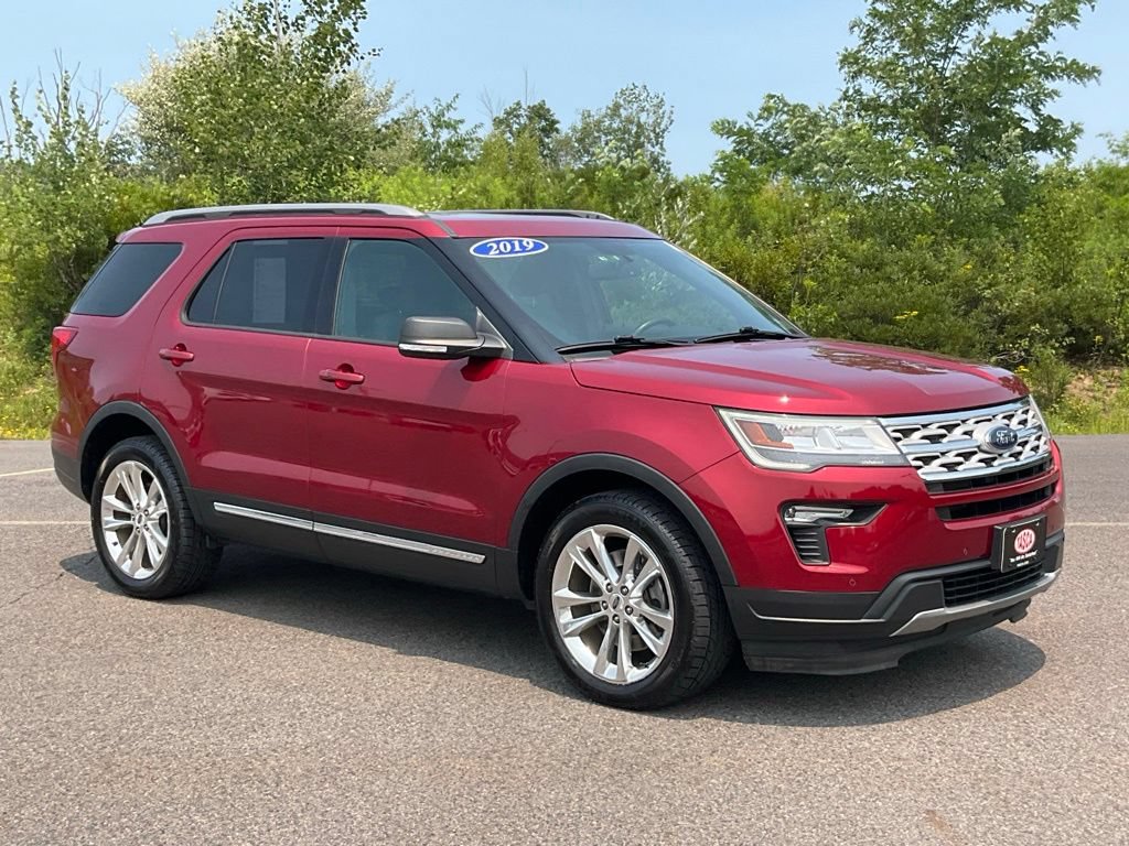 Certified 2019 Ford Explorer XLT w/ Equipment Group 201A