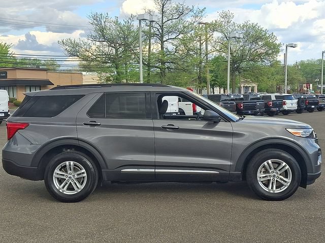 Certified 2023 Ford Explorer XLT AWD/4WD image 7