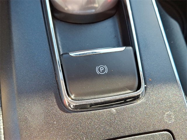 Certified 2019 Ford Fusion SE image 24