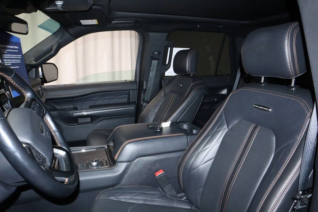 Certified 2022 Ford Expedition Platinum image 26