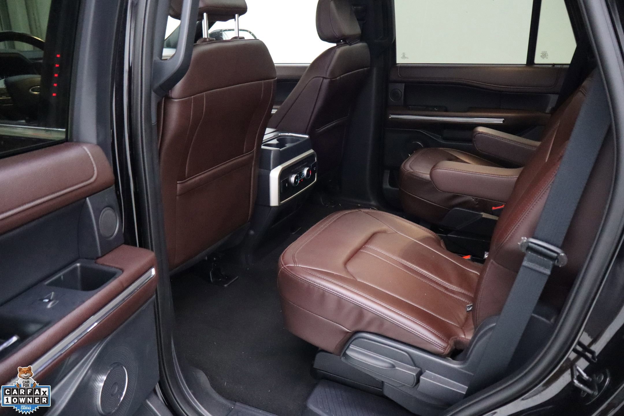 Certified 2024 Ford Expedition Limited image 29