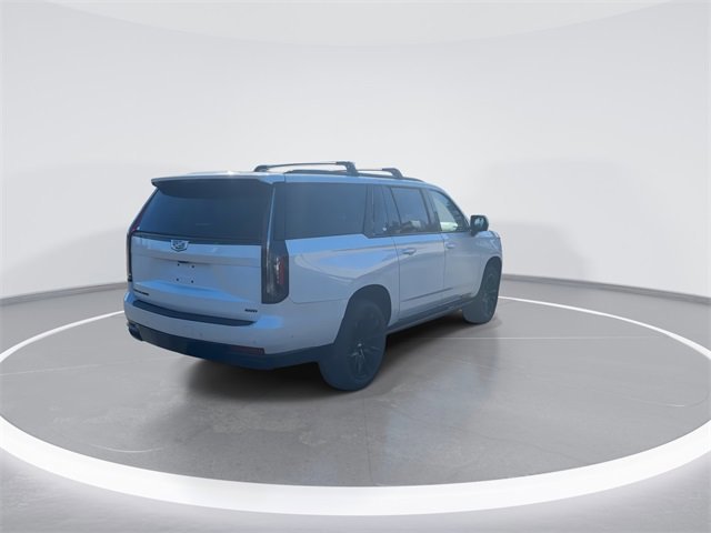 Used 2024 Cadillac Escalade ESV Sport w/ LPO, ONYX Package image 5