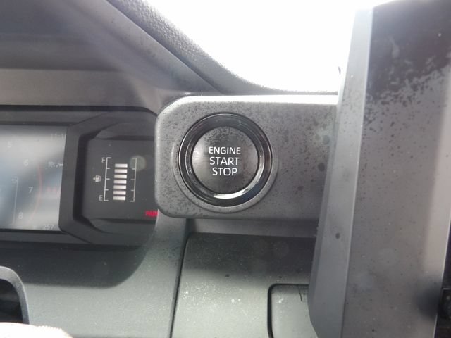 Used 2024 Toyota Tacoma SR AWD/4WD image 23