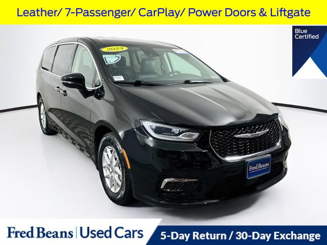 Used 2024 Chrysler Pacifica Touring-L
