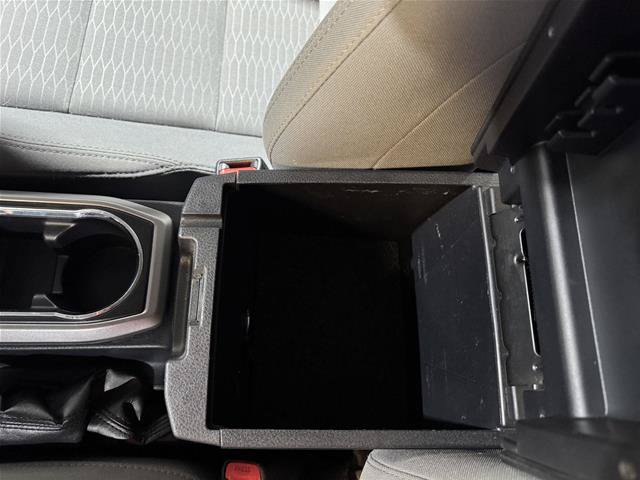 Used 2018 Toyota Tacoma SR5 RWD image 35
