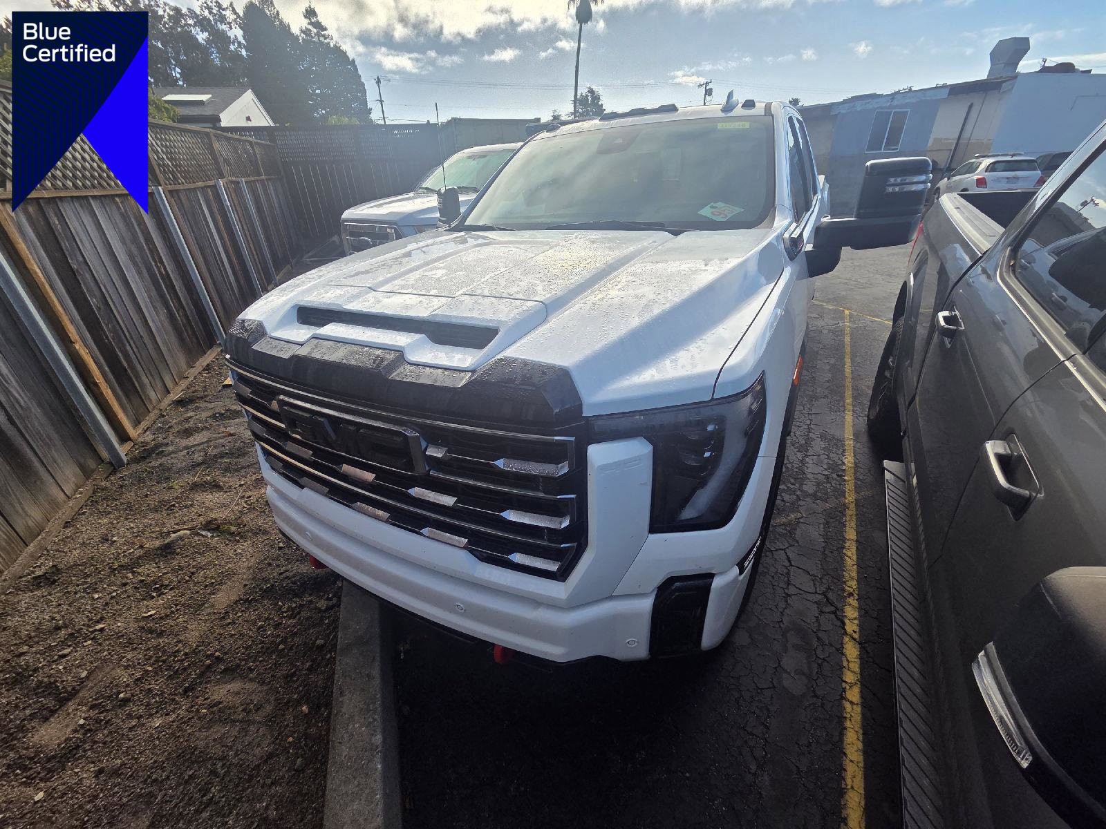 Used 2025 GMC Sierra 2500 AT4 w/ AT4 Premium Plus Package