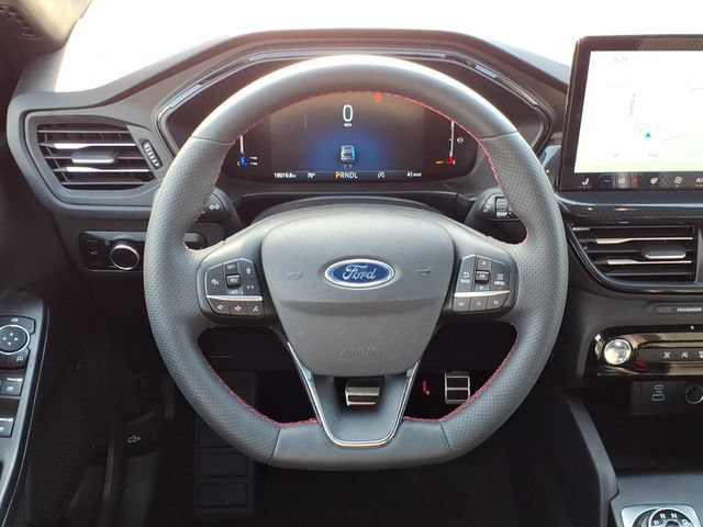 Certified 2023 Ford Escape ST-Line w/ Tech Pack #1 AWD/4WD image 13