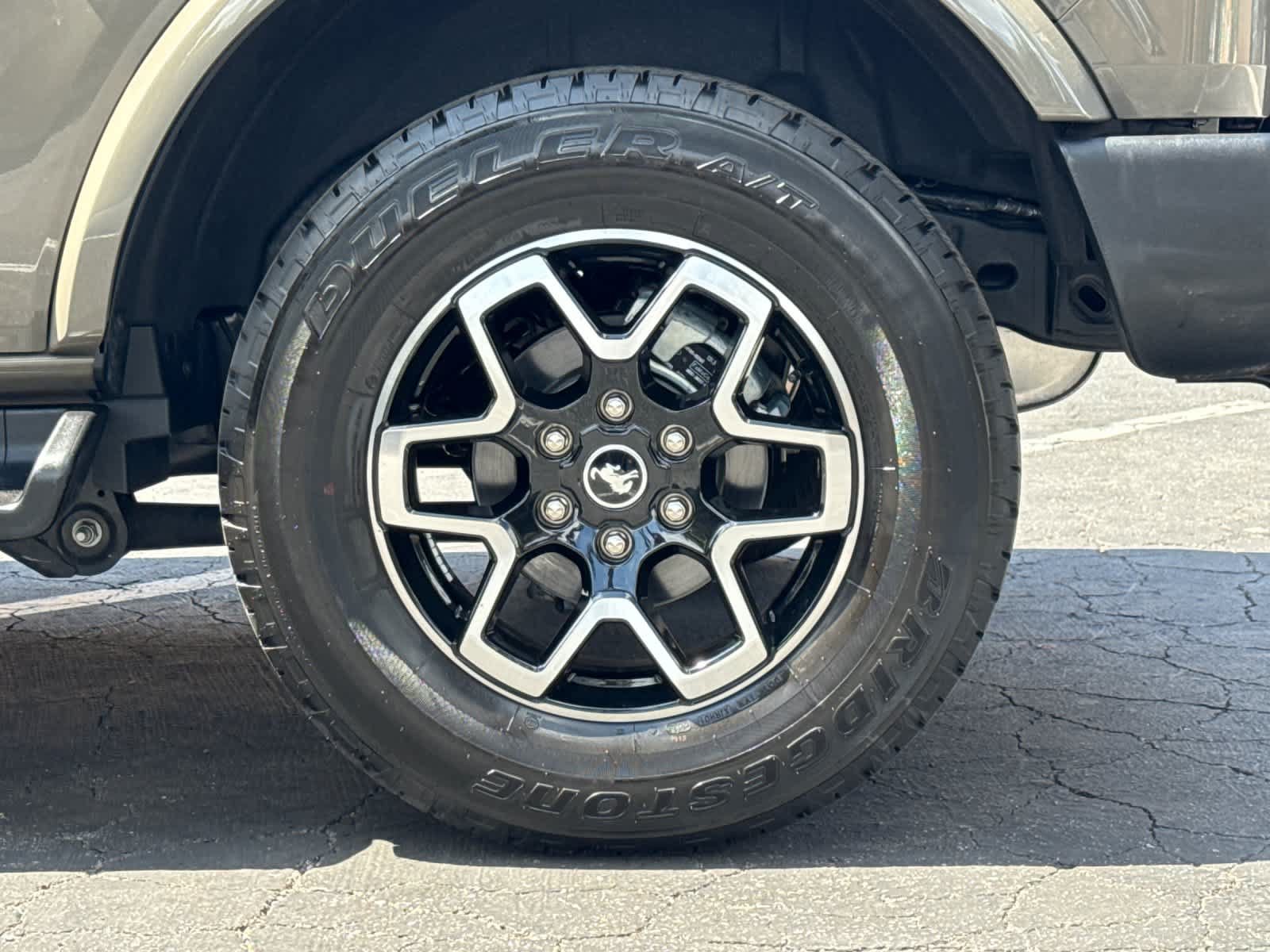 Certified 2025 Ford Bronco Outer Banks AWD/4WD image 26