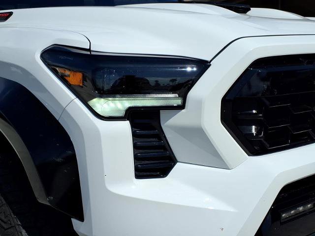 Used 2026 Toyota Tacoma TRD Pro AWD/4WD image 11