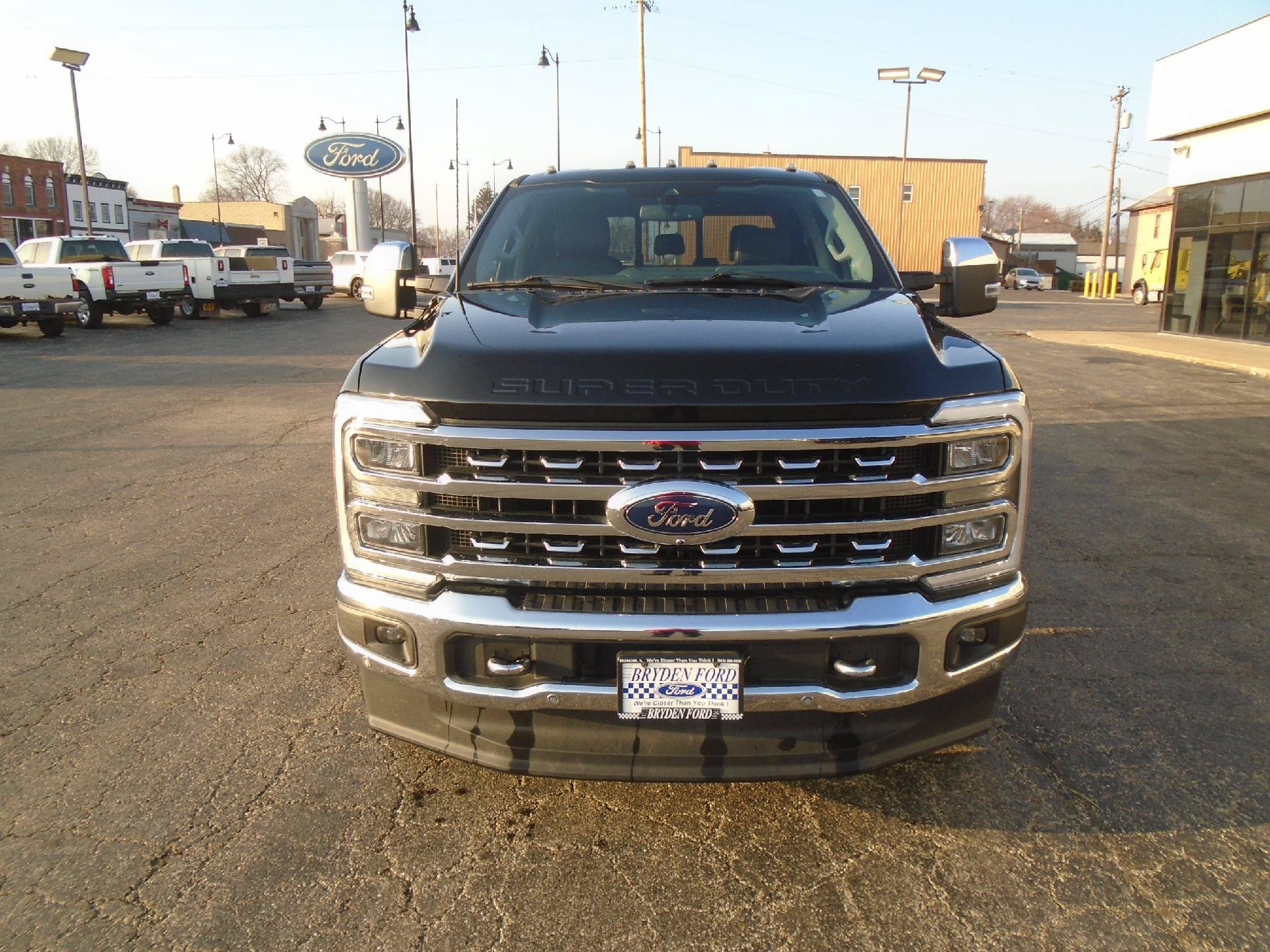 Certified 2023 Ford F350 Lariat w/ Lariat Ultimate Package AWD/4WD image 3