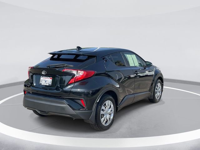 Used 2021 Toyota C-HR LE image 3