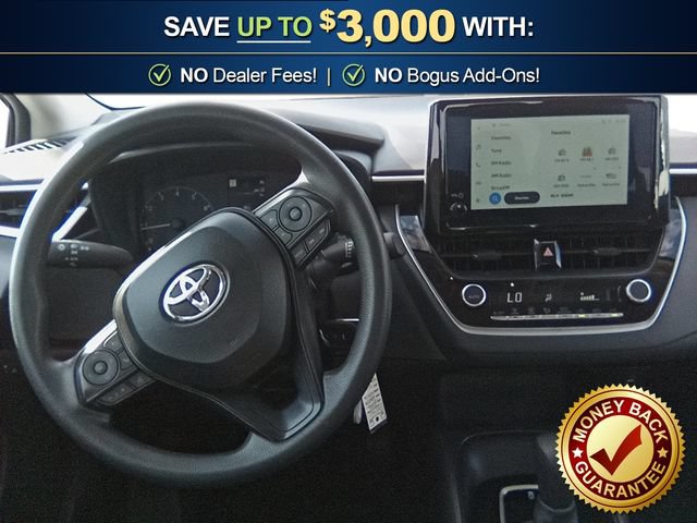Used 2025 Toyota Corolla LE FWD image 17