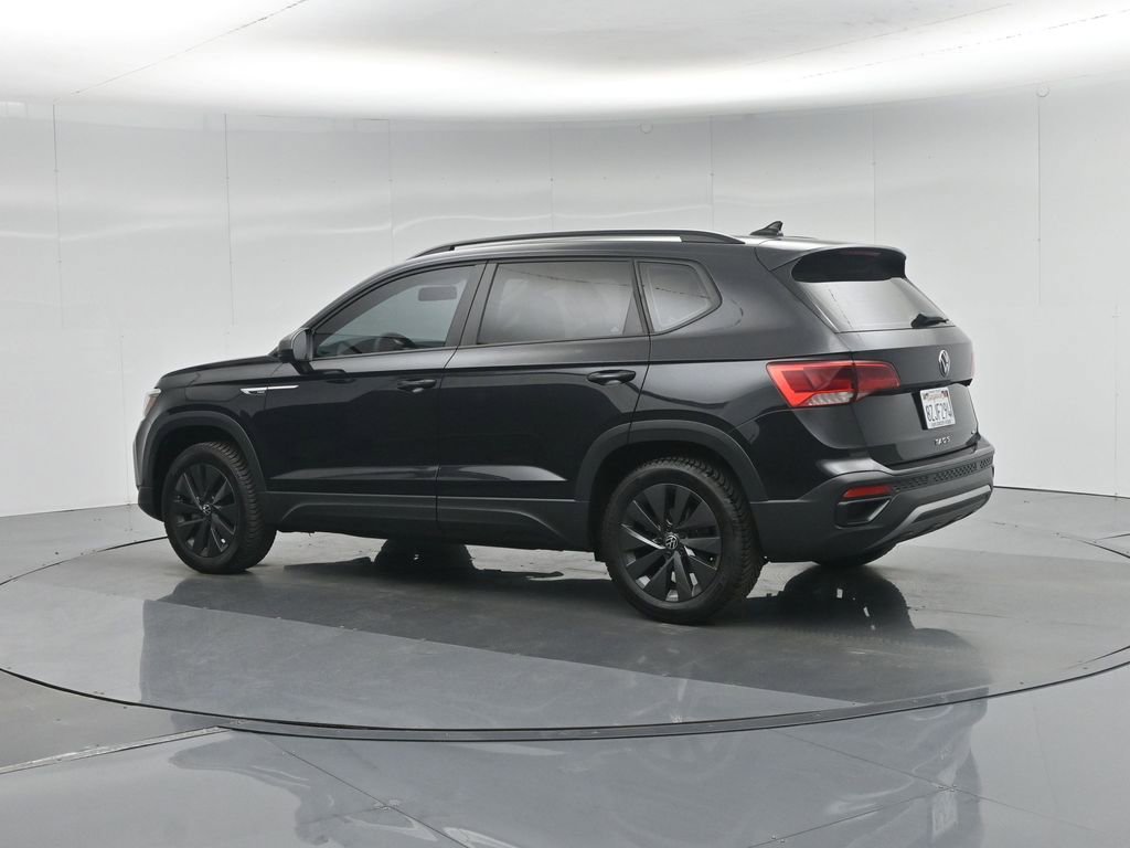 Used 2022 Volkswagen Taos S image 7