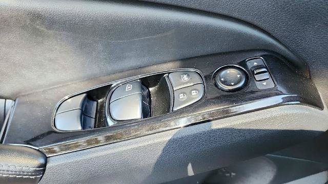 Used 2023 Nissan Altima 2.5 SV FWD image 19