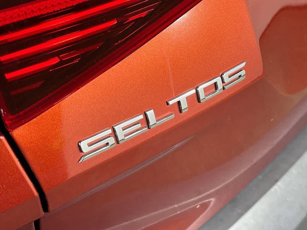 Used 2021 Kia Seltos SX AWD/4WD image 7