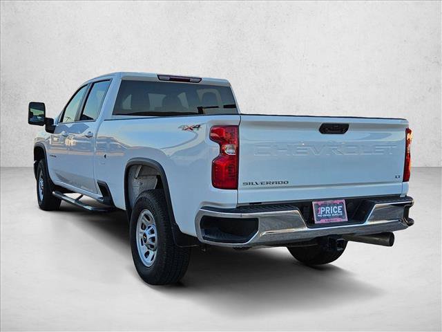 Used 2025 Chevrolet Silverado 2500 LT w/ Convenience Package AWD/4WD image 8