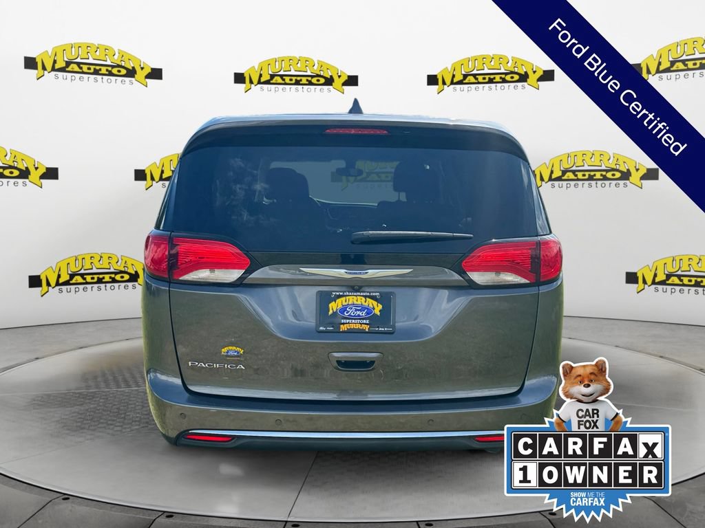 Used 2020 Chrysler Pacifica Touring FWD image 5