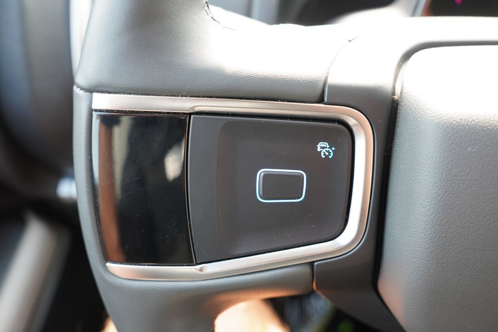 Certified 2025 Ford Expedition Max Active RWD image 40