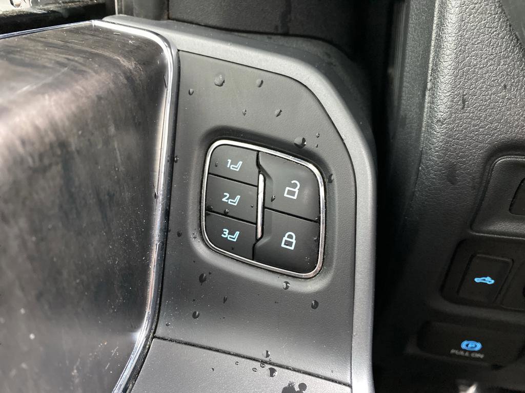 Certified 2021 Ford F150 Lariat w/ Equipment Group 502A High image 16