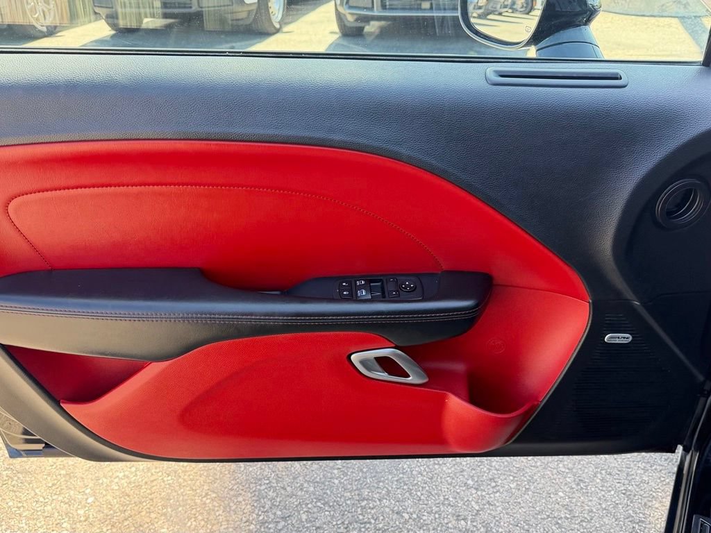 Used 2019 Dodge Challenger GT w/ Plus Package RWD image 13