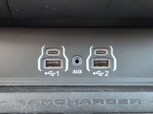 Used 2025 RAM 1500 Laramie w/ Sport Appearance Package AWD/4WD image 23