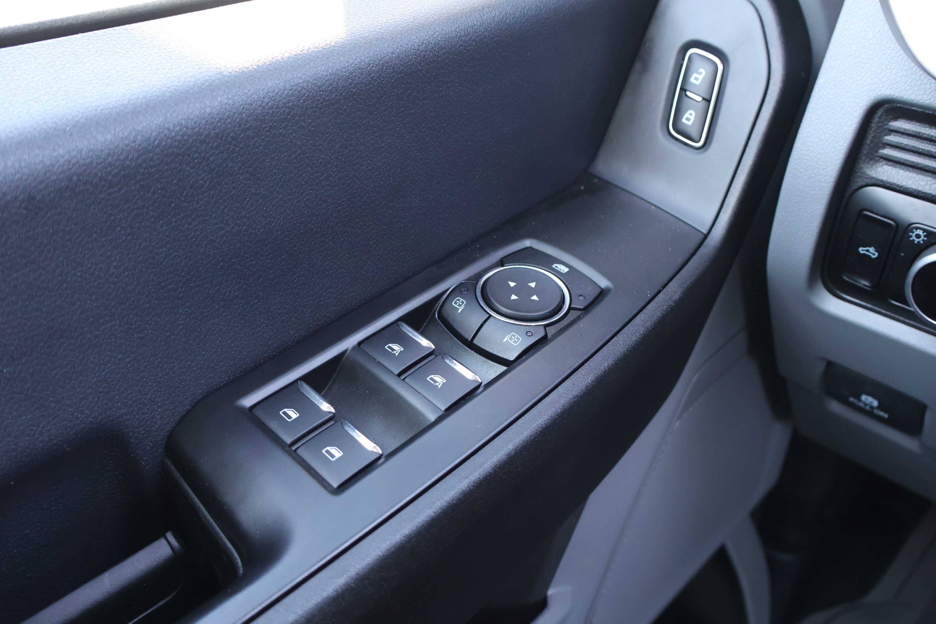 Certified 2024 Ford F250 XL w/ XL Driver Assist Package image 60