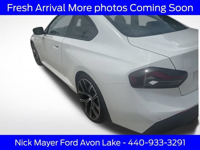 Used 2023 BMW 230i Coupe w/ Premium Package RWD image 5