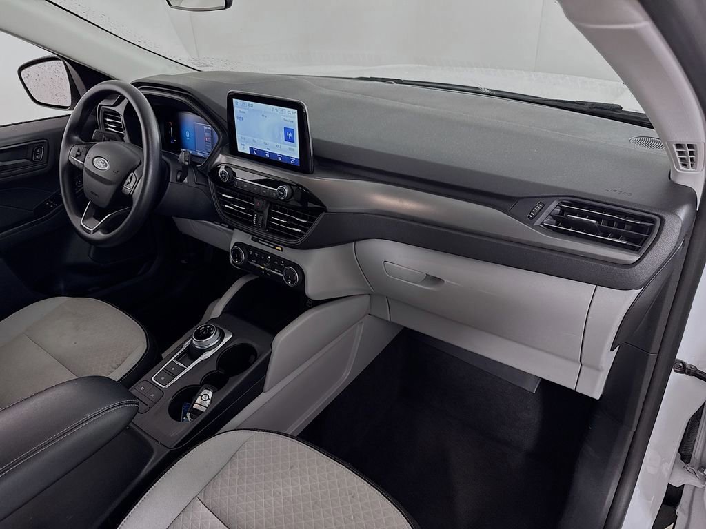 Certified 2025 Ford Escape Active image 27