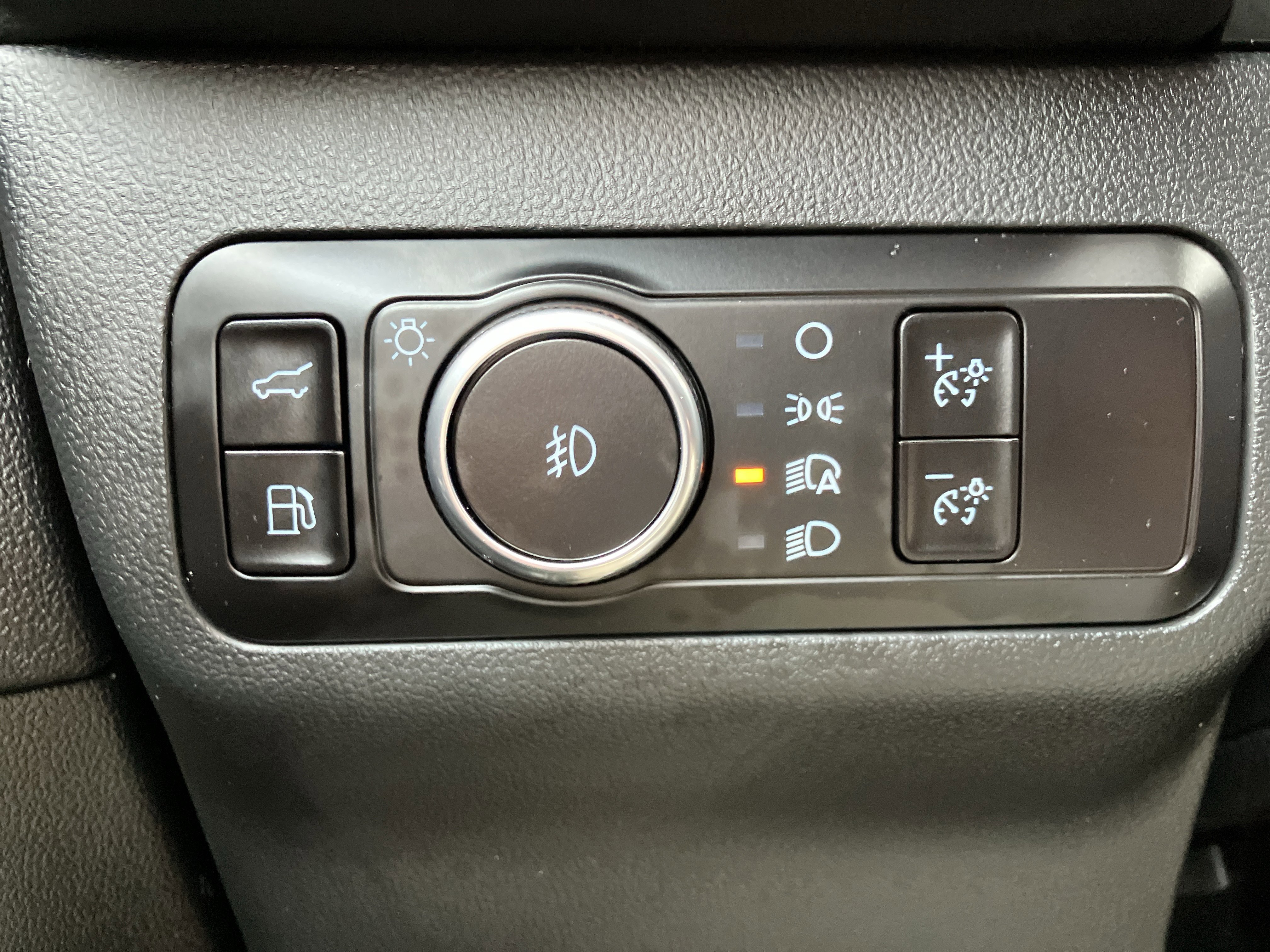 Certified 2023 Ford Escape ST-Line Select w/ Tech Pack #2 image 28