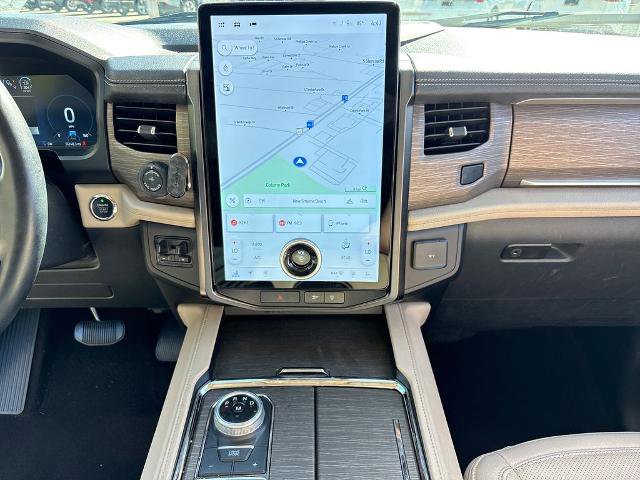 Certified 2023 Ford Expedition Limited image 18