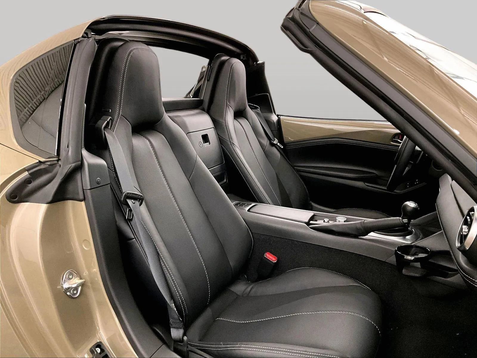 Used 2023 MAZDA MX-5 Miata Grand Touring w/ Weather Package RWD image 7