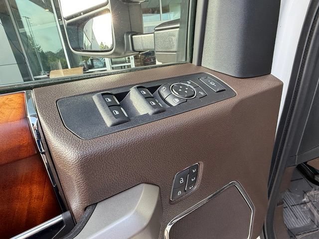 Certified 2020 Ford F250 King Ranch w/ King Ranch Ultimate Package AWD/4WD image 13