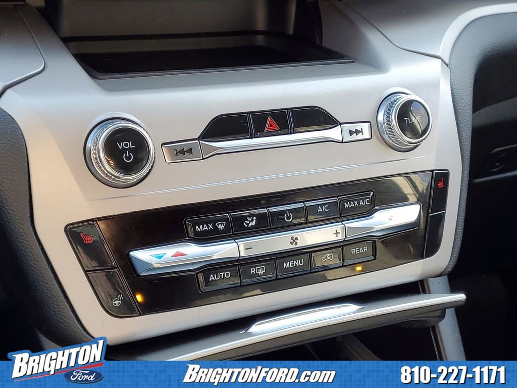 Certified 2023 Ford Explorer XLT w/ Equipment Group 202A image 25