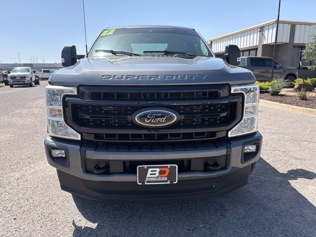 Certified 2022 Ford F250 XLT w/ Black Appearance Package AWD/4WD image 2