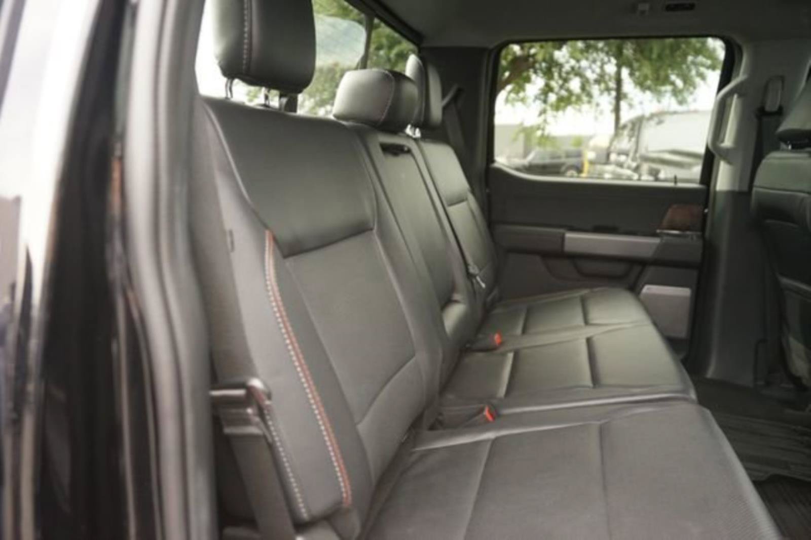 Certified 2023 Ford F250 Lariat w/ Lariat Ultimate Package AWD/4WD image 16