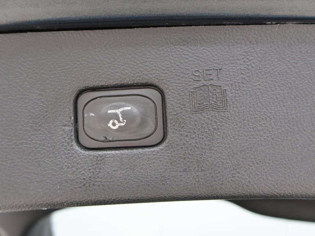 Certified 2022 Ford Edge Titanium image 17