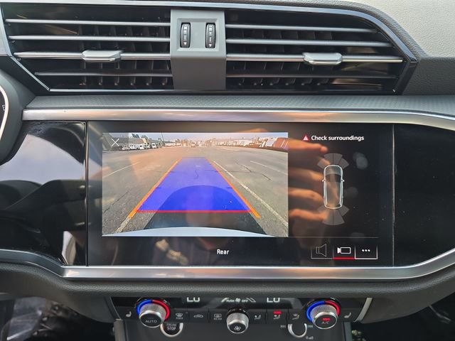 Used 2024 Audi Q3 2.0T Premium image 17