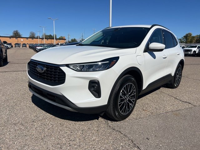 Certified 2025 Ford Escape SE image 6