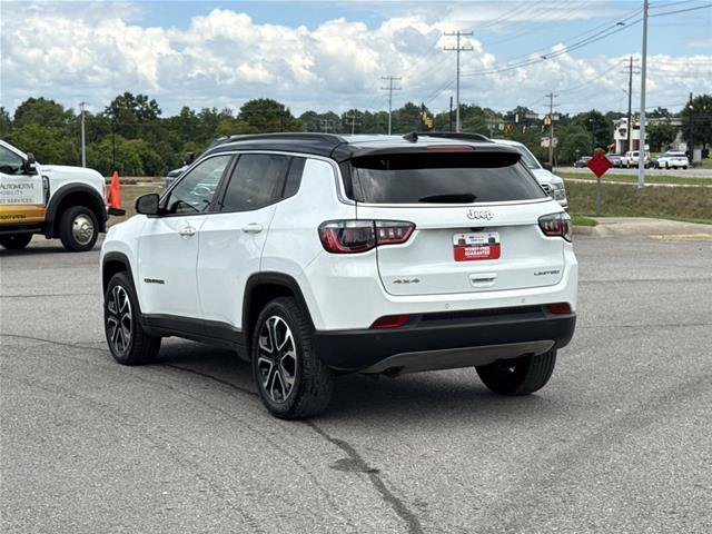 Used 2024 Jeep Compass Limited AWD/4WD image 7