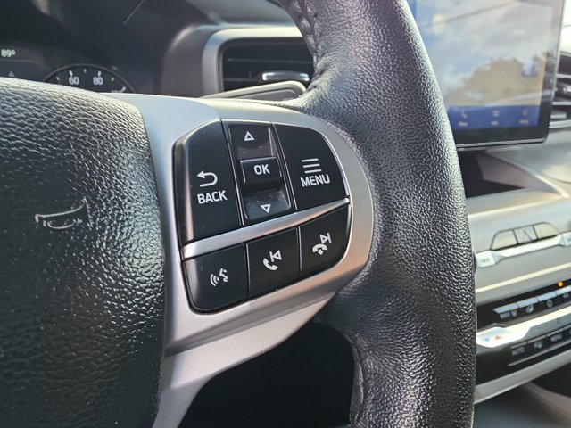 Certified 2023 Ford Explorer XLT RWD image 22