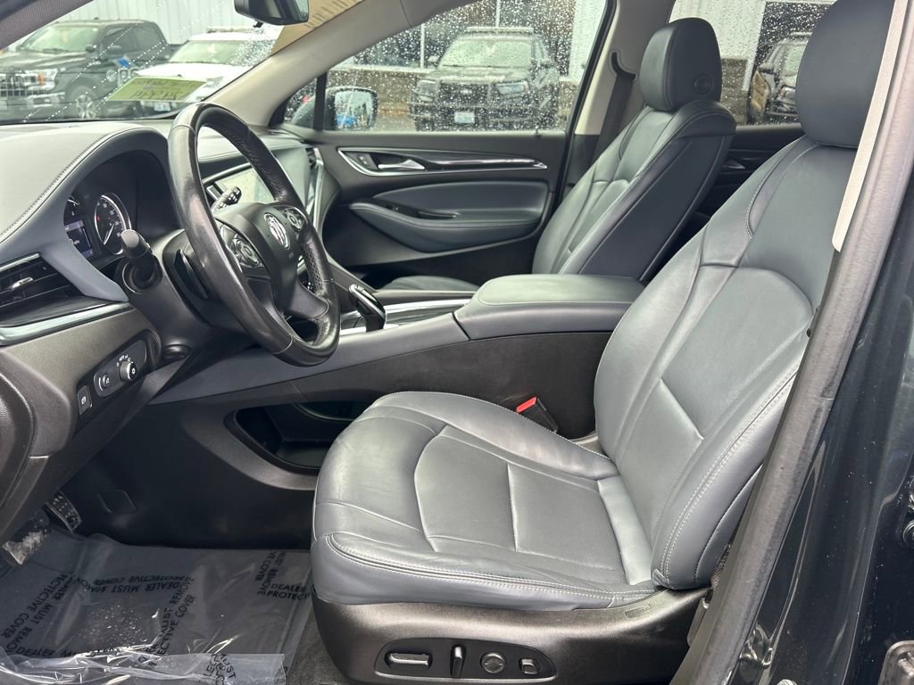 Used 2021 Buick Enclave Premium w/ Surround and Sites Package image 5