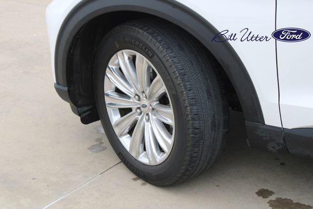 Certified 2023 Ford Explorer Limited w/ Limited Technology Package RWD image 9