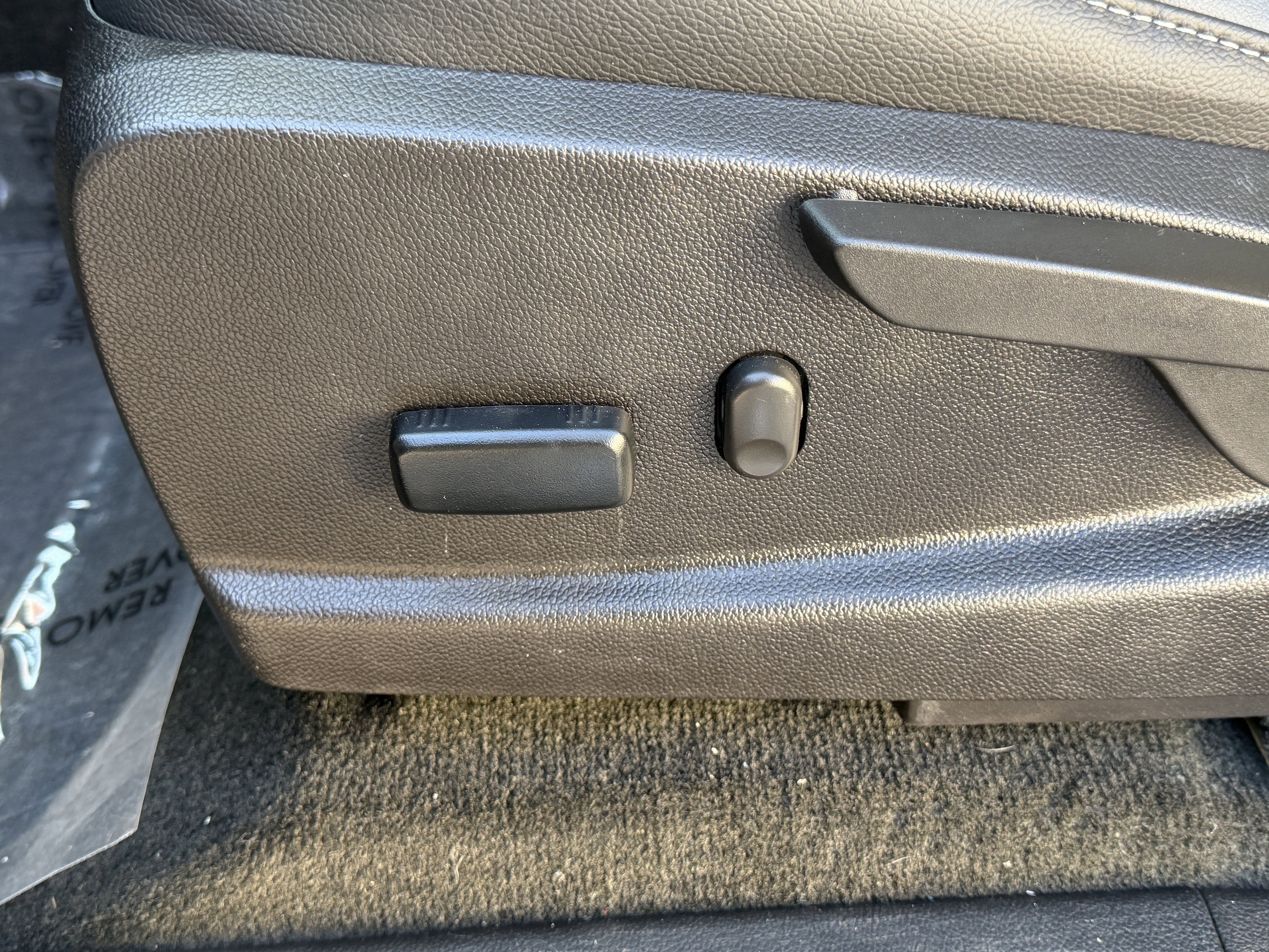 Used 2017 Chevrolet Colorado Z71 image 13