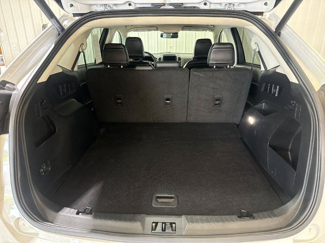 Certified 2022 Ford Edge SEL w/ Convenience Package AWD/4WD image 10